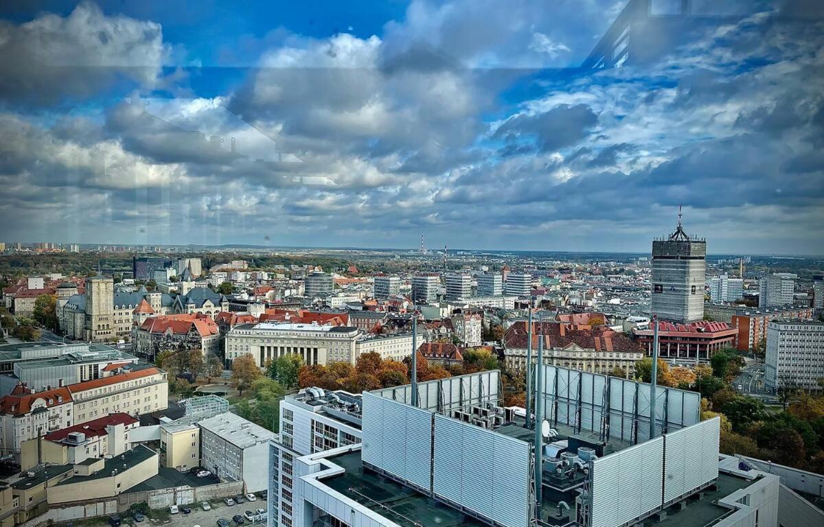 Oddech Miasta Apartman Poznań Kültér fotó